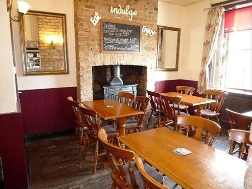 The Oddfellows Arms Sherburn in Elmet Exterior foto